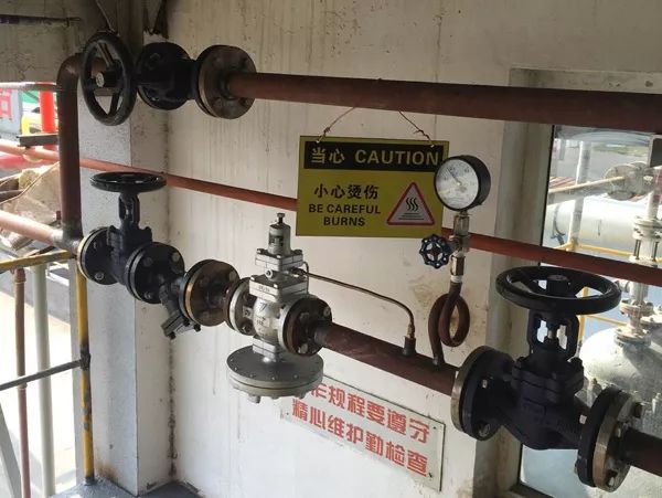 蒸汽減壓閥的使用工況現(xiàn)場(chǎng)介紹(圖1) 蒸汽減壓閥的選用和安裝要點(diǎn)(圖1)