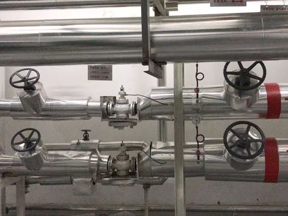 蒸汽減壓閥的使用工況現(xiàn)場(chǎng)介紹(圖11) 蒸汽減壓閥的選用和安裝要點(diǎn)(圖11)