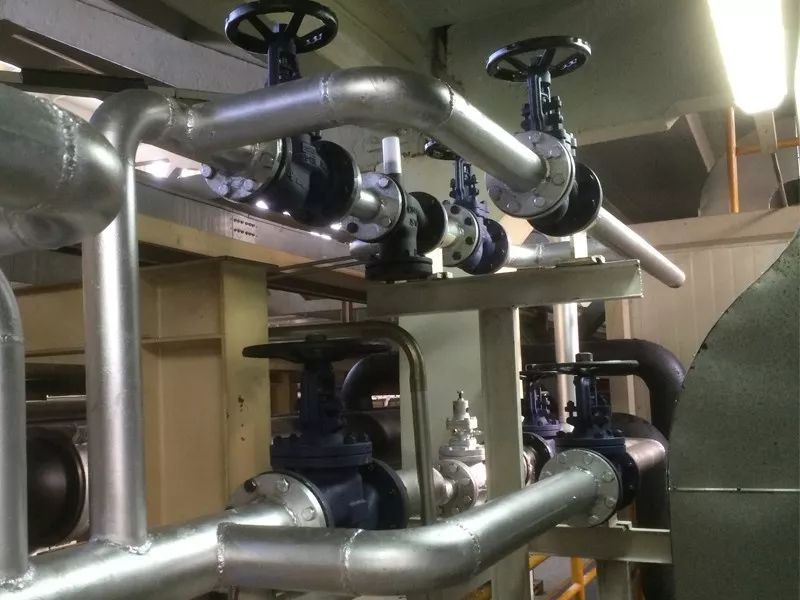 蒸汽減壓閥的使用工況現(xiàn)場(chǎng)介紹(圖9) 蒸汽減壓閥的選用和安裝要點(diǎn)(圖9)